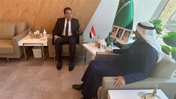 جانب من اللقاء