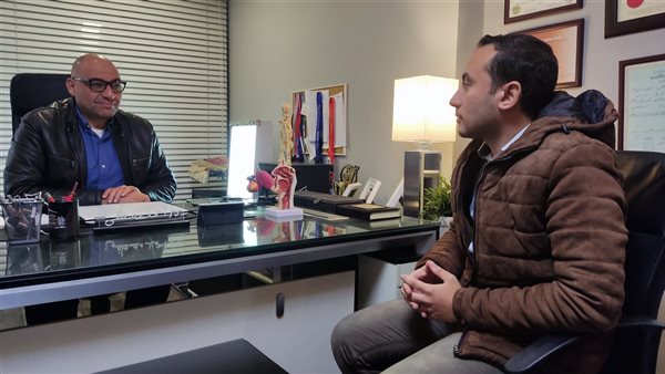 د. أحمد مصطفى ومحرر