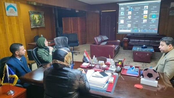 جانب من اللقاء