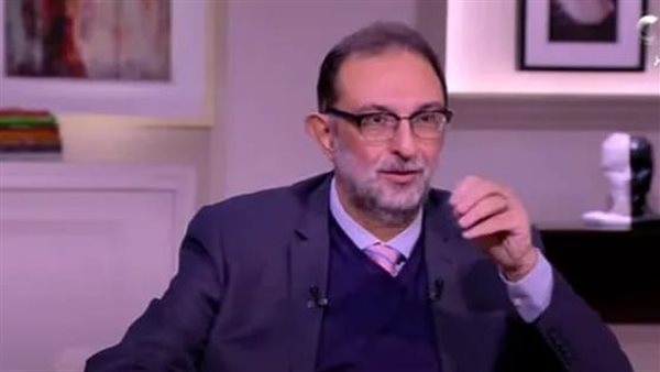 الدكتور طارق الهوبي