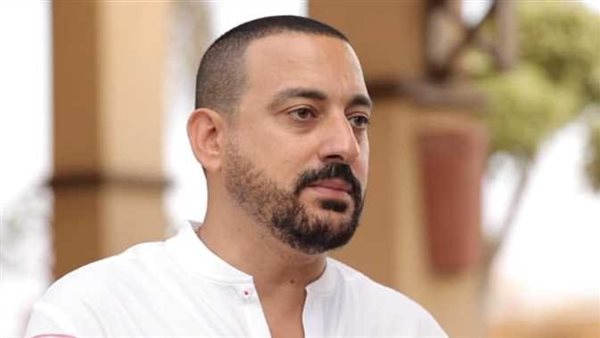  الفنان محمد دياب