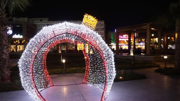 جوانب من تزيين شوارع