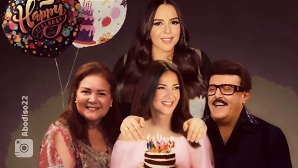 دنيا سمير غانم 