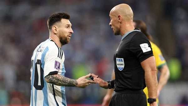 الحكم شيمون مارتشينياك