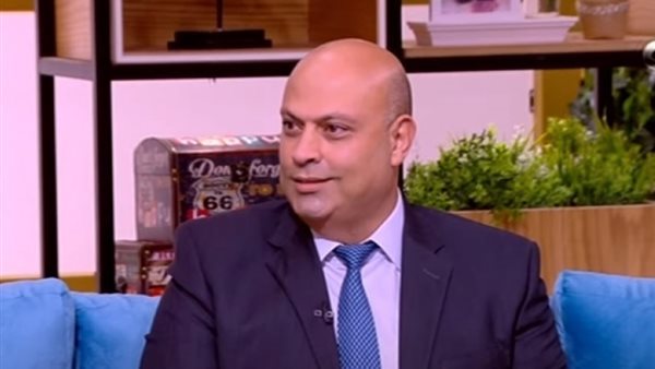 الدكتور أشرف تمام