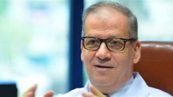  الدكتور حازم خميس