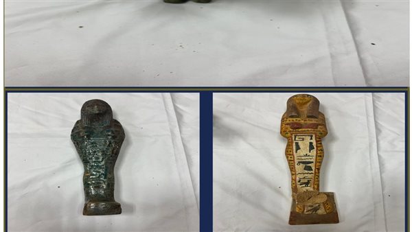 القطع الأثرية 