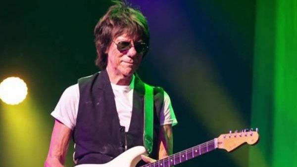 عازف الجيتار جيف