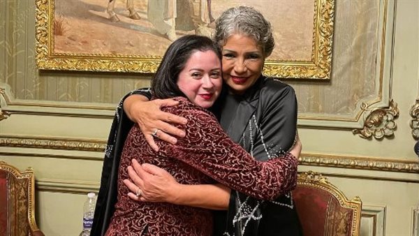 سوسن بدر ومي نور