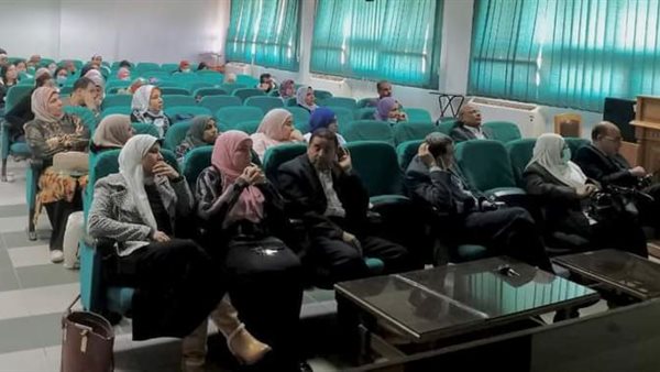 جانب من  اللقاء