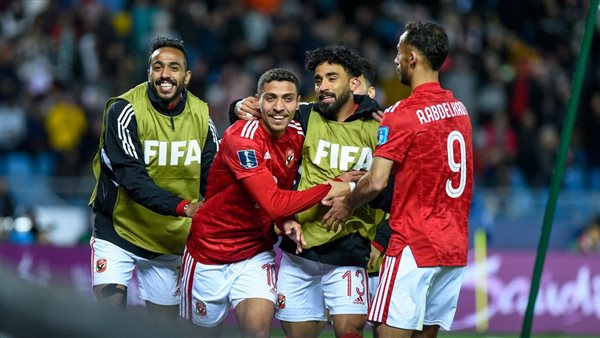 الأهلي يواجه بيراميدز