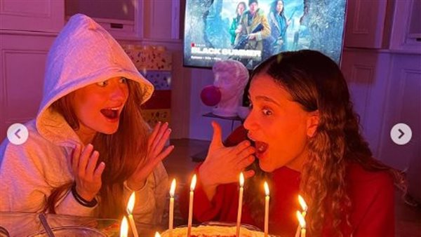 جنا عمرو دياب