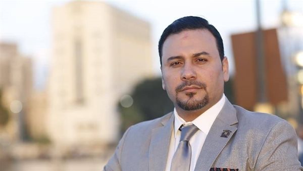 احمد مهران المحامى