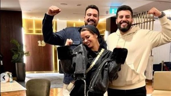 عمرو راضي  وخطيبته