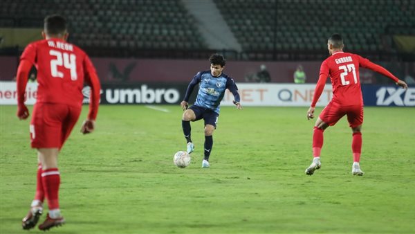 بيراميدز وفيوتشر