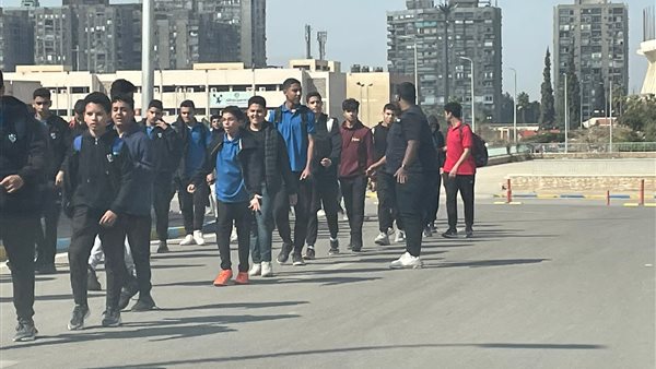 حضور جماهيري لافتتاح