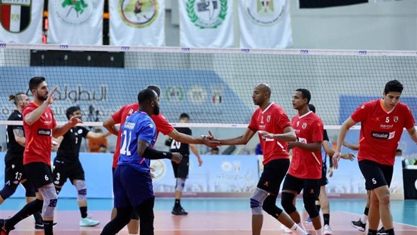 رجال طائرة الأهلي