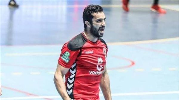 أسلام حسن لاعب فريق