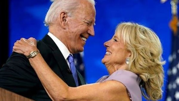 بايدن وزوجته