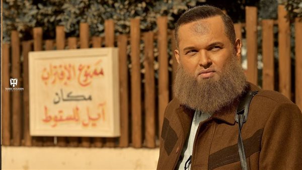 محمد محمود عبد العزيز