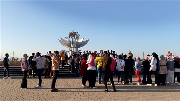 المعسكر المجمع