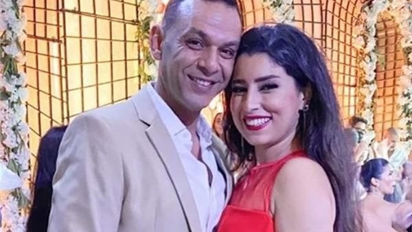 أيتن عامر وطليقها