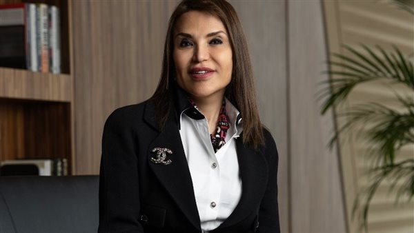 شيخة البحر رئيس بنك