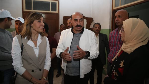 وزيرة الثقافة