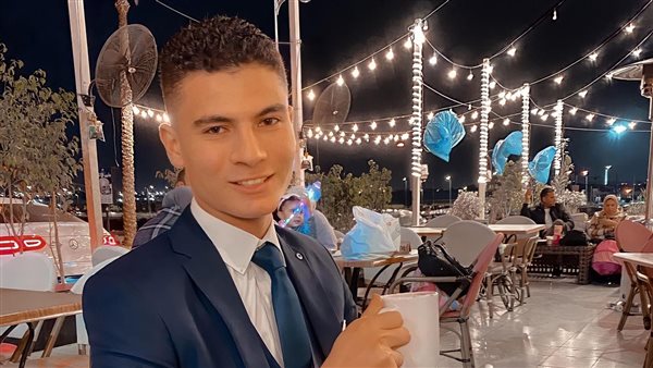  الطالب اسامه عيد