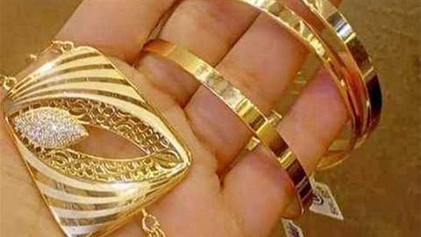 سرقة مشغولات ذهبية