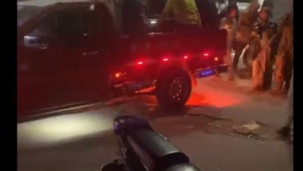 انهيار أسر ضحايا