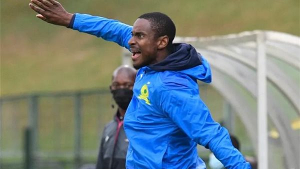 رولاني موكوينا