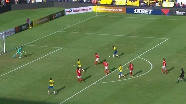 جانب من  المباراة