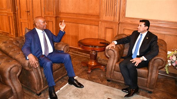 أشرف صبحي وموتسيبي