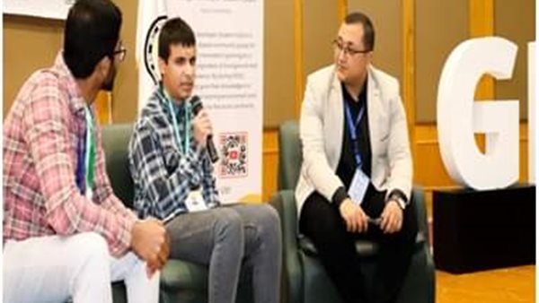 جانب من  اللقاء