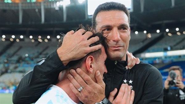  ليونيل سكالوني وميسي