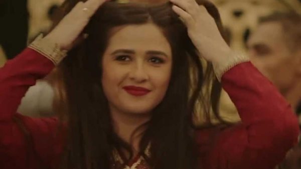 ياسمين عبد العزيز