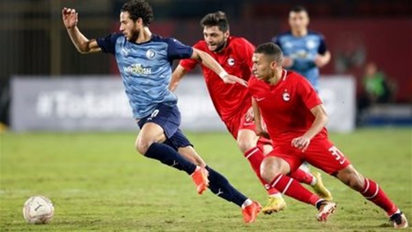 بيراميدز و فيوتشر