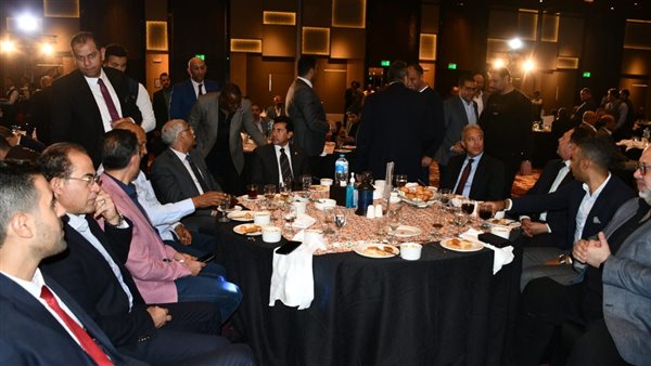 وزير الشباب والرياضة