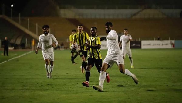 جانب من مباراة المقاولون