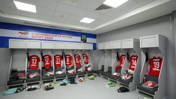 غرفة ملابس الأهلي