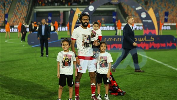 حسين الشحات 