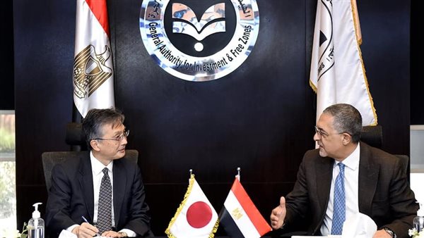 جاتب من اللقاء