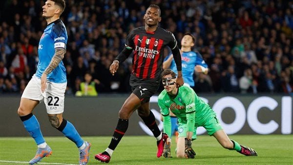 ميلان ونابولي