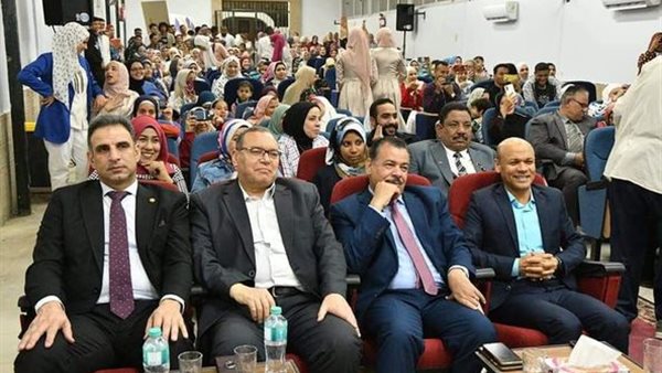 جانب من القاء