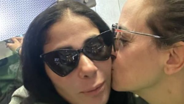  تحت الوصاية