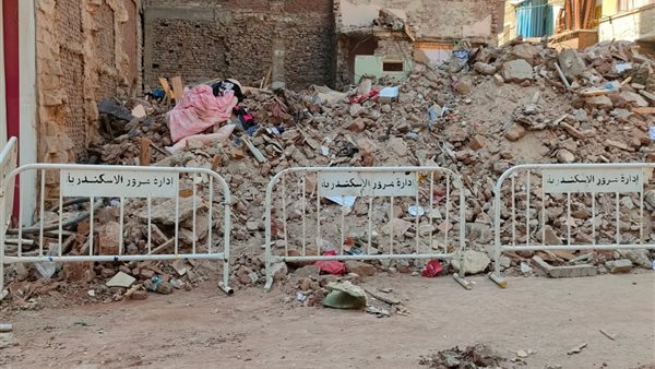 عقار الإسكندرية المنهار