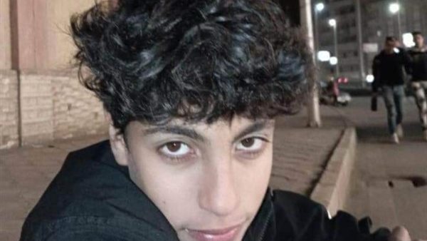 طفل الباتيناج