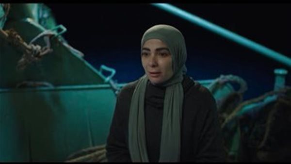 لقطة من مسلسل تحت