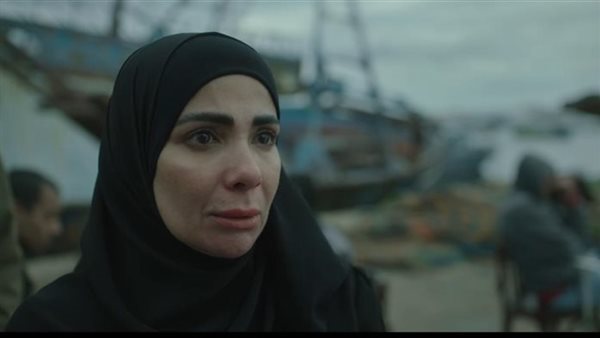 لقطة من مسلسل تحت